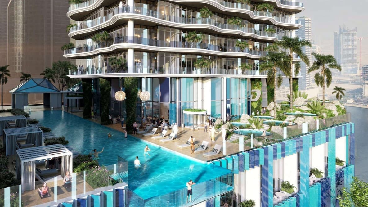 Chic Tower - Image 2