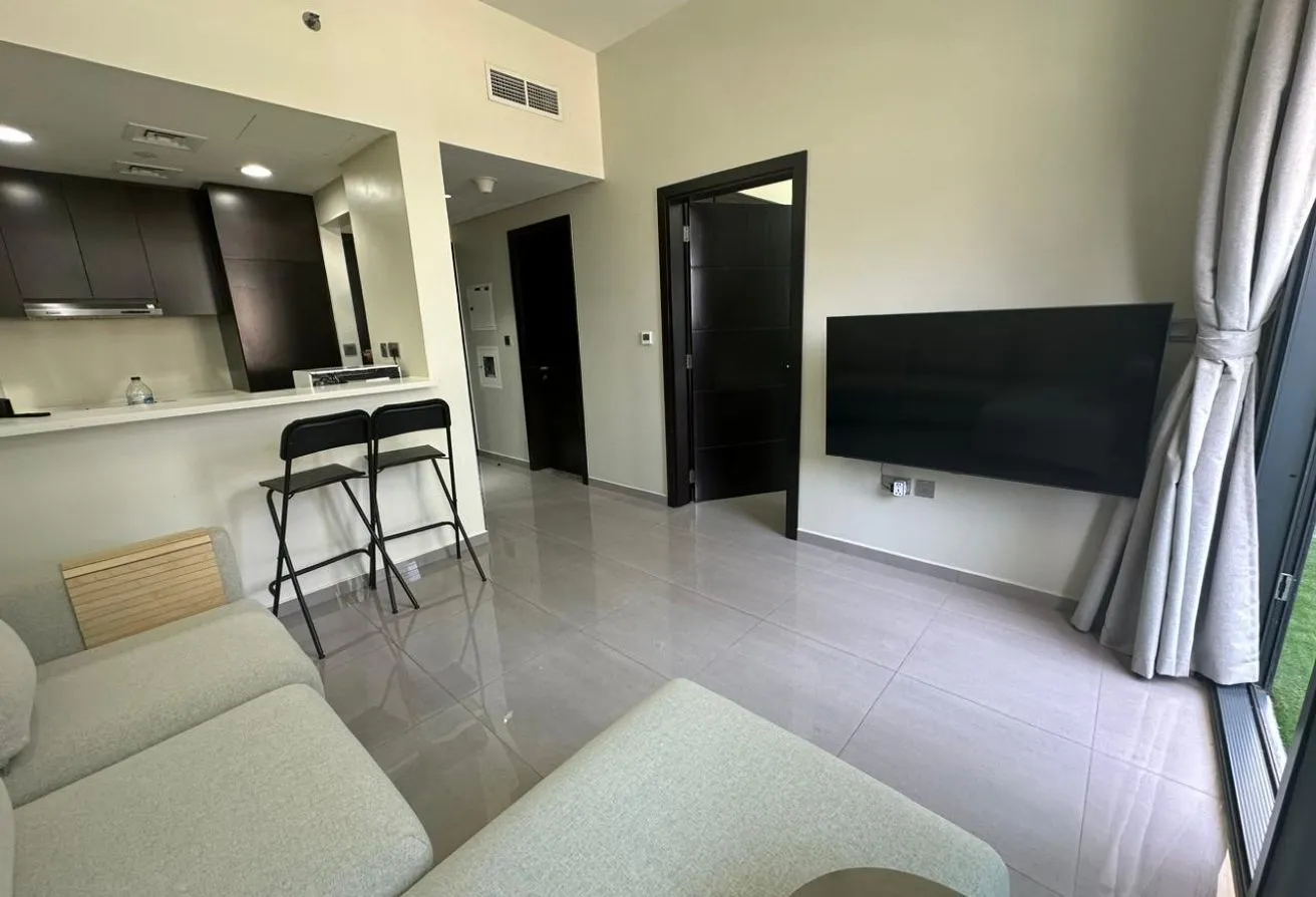 Fully Furnished | Vacant | Near Metro